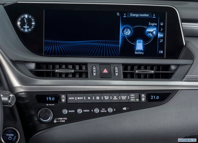 2019 Lexus ES - фотография 162 из 255