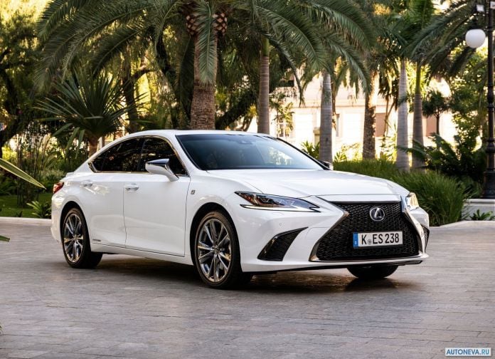 2019 Lexus ES EU-version - фотография 11 из 240 2019 Lexus ES EU-version - фотография 11 из 240