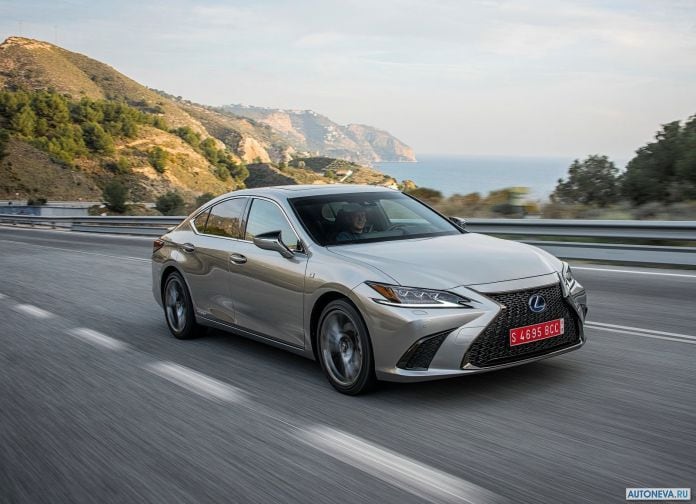 2019 Lexus ES EU-version - фотография 18 из 240 2019 Lexus ES EU-version - фотография 18 из 240