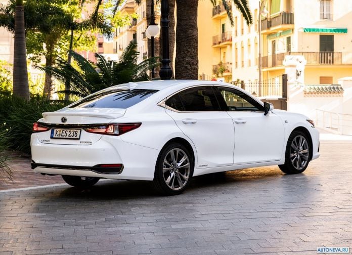 2019 Lexus ES EU-version - фотография 57 из 240