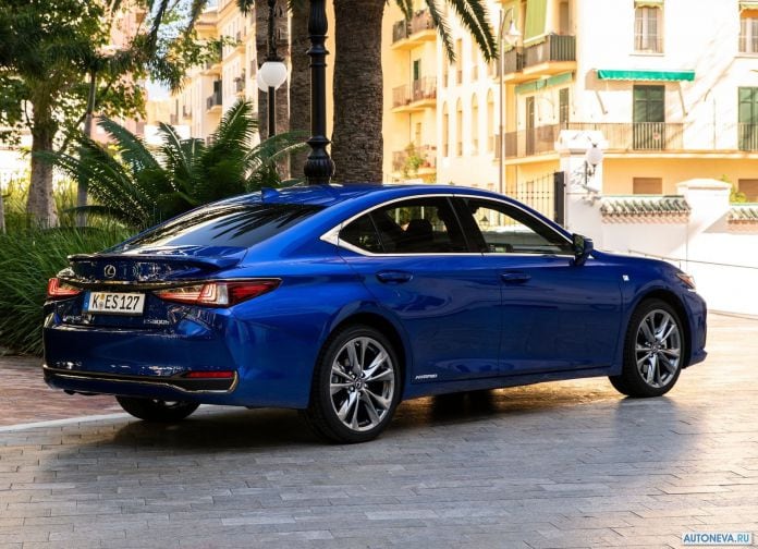 2019 Lexus ES EU-version - фотография 58 из 240