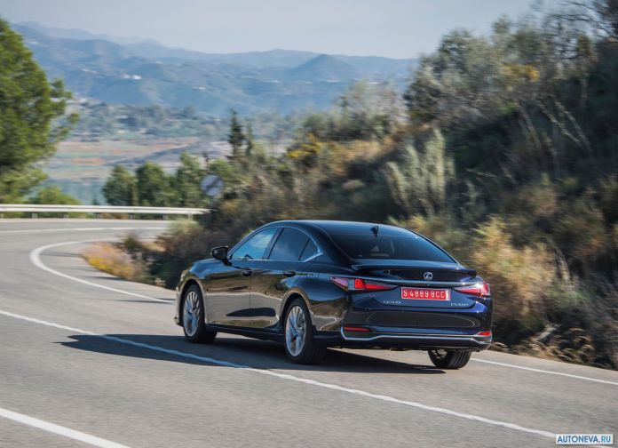 2019 Lexus ES EU-version - фотография 65 из 240