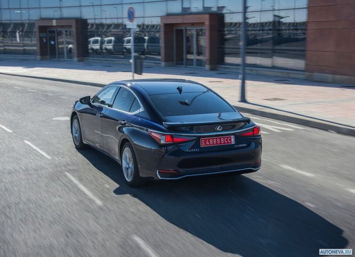 2019 Lexus ES EU-version - фотография 67 из 240