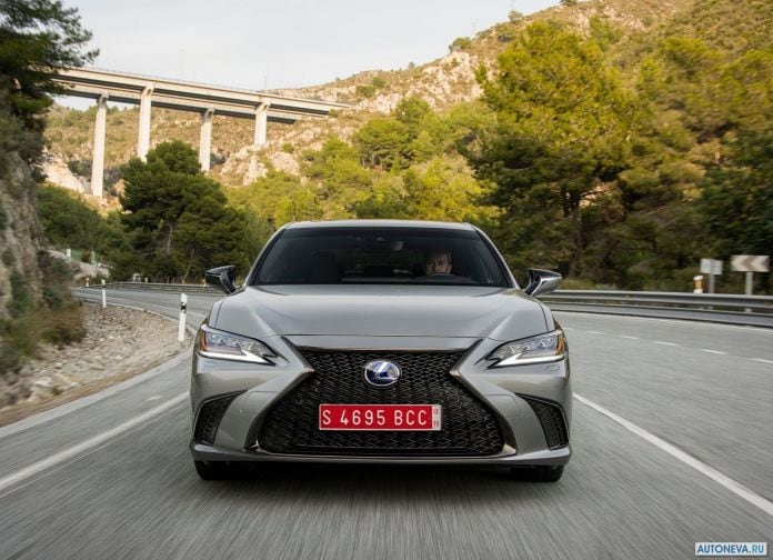 2019 Lexus ES EU-version - фотография 72 из 240