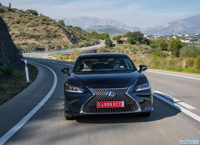 2019 Lexus ES EU-version - фотография 74 из 240