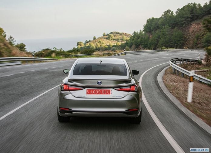 2019 Lexus ES EU-version - фотография 77 из 240