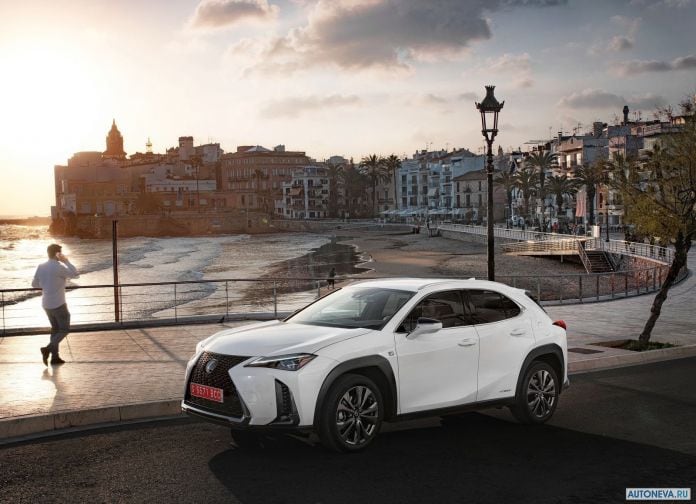 2019 Lexus UX - фотография 5 из 254 2019 Lexus UX - фотография 5 из 254