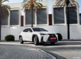 lexus_2019_ux_067.jpg