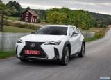 lexus_2019_ux_069.jpg