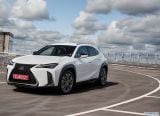 lexus_2019_ux_070.jpg