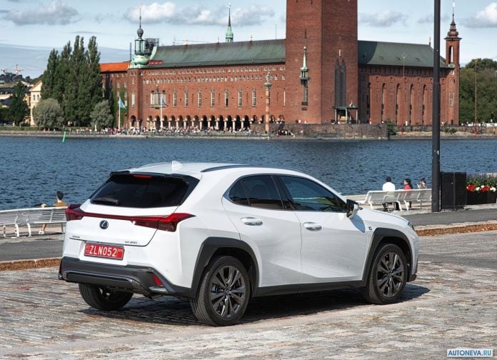 2019 Lexus UX - фотография 111 из 254 2019 Lexus UX - фотография 111 из 254
