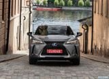 lexus_2019_ux_151.jpg