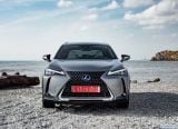 lexus_2019_ux_153.jpg
