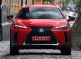 lexus_2019_ux_155.jpg