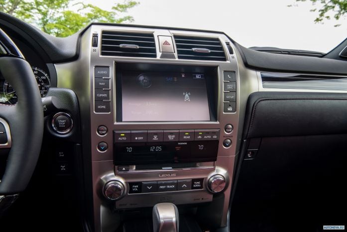 2020 Lexus GX 460 - фотография 28 из 40 2020 Lexus GX 460 - фотография 28 из 40