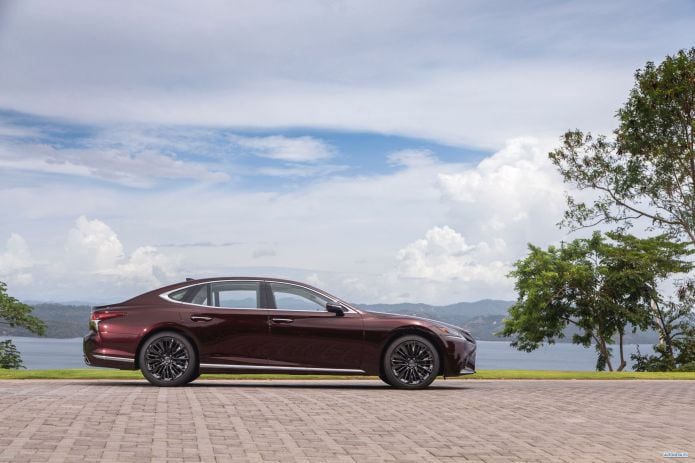 2020 Lexus LS500 Inspiration series - фотография 4 из 11 2020 Lexus LS500 Inspiration series - фотография 4 из 11