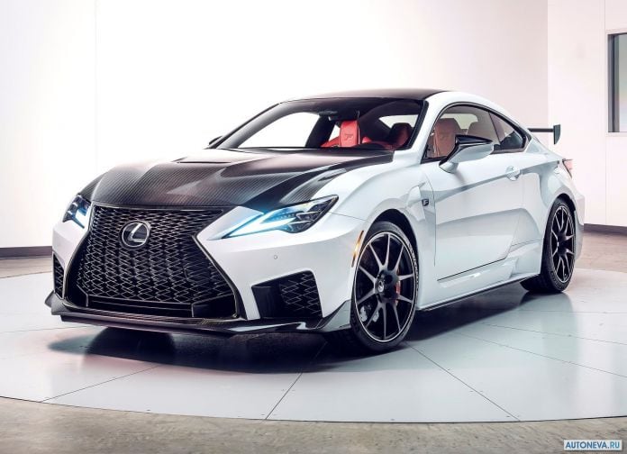 2020 Lexus RC F Track Edition - фотография 1 из 34