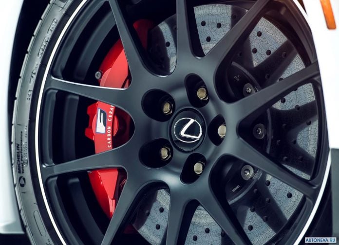 2020 Lexus RC F Track Edition - фотография 30 из 34