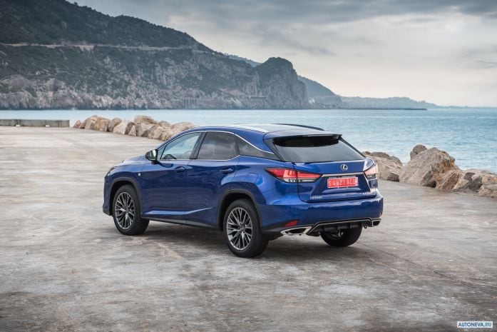 2020 Lexus RX 300 F-Sport - фотография 19 из 40 2020 Lexus RX 300 F-Sport - фотография 19 из 40