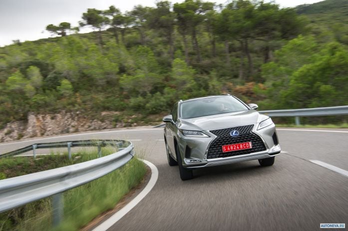 2020 Lexus RX 450h - фотография 2 из 40 2020 Lexus RX 450h - фотография 2 из 40