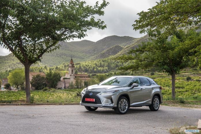 2020 Lexus RX 450h - фотография 6 из 40 2020 Lexus RX 450h - фотография 6 из 40