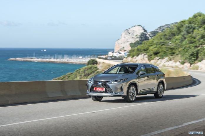 2020 Lexus RX 450h - фотография 7 из 40