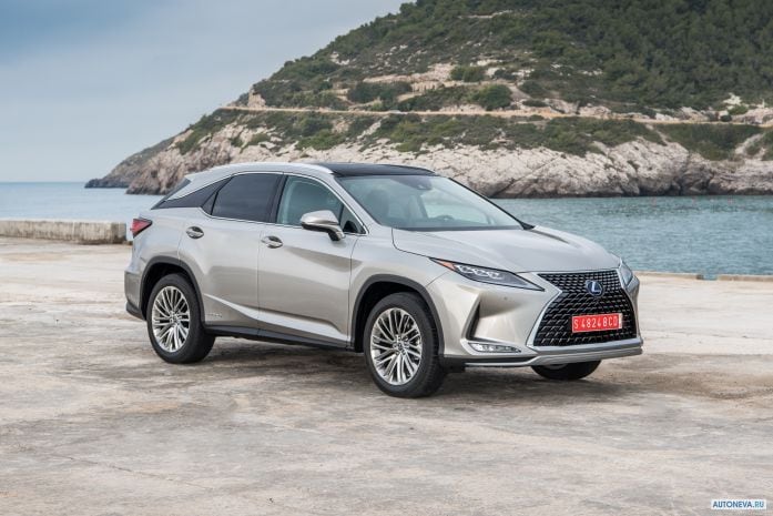 2020 Lexus RX 450h - фотография 12 из 40