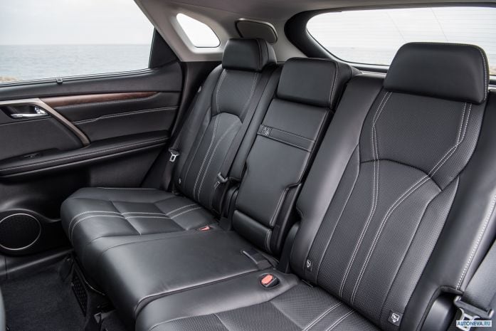 2020 Lexus RX 450h - фотография 34 из 40 2020 Lexus RX 450h - фотография 34 из 40