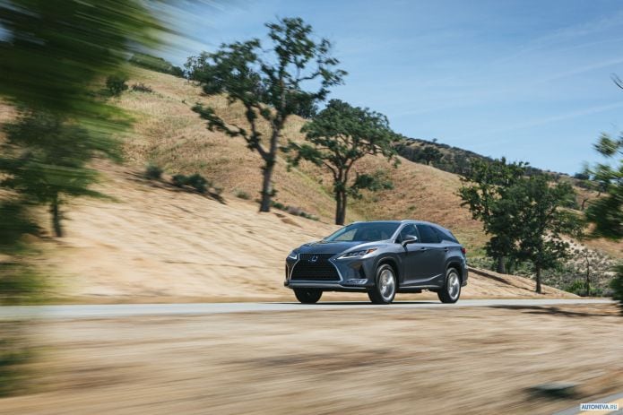 2020 Lexus RX 450 hL - фотография 2 из 15