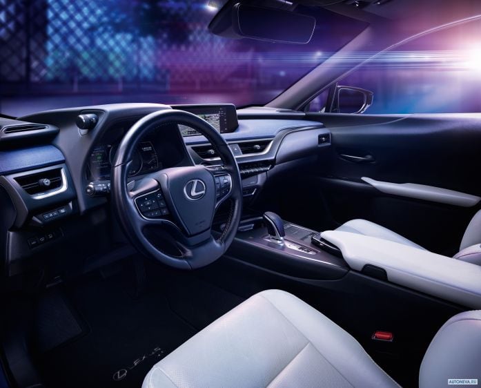 2020 Lexus UX e300 - фотография 17 из 31 2020 Lexus UX e300 - фотография 17 из 31