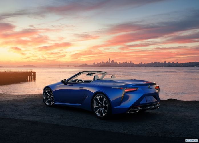 2021 Lexus LC500 Convertible - фотография 9 из 17