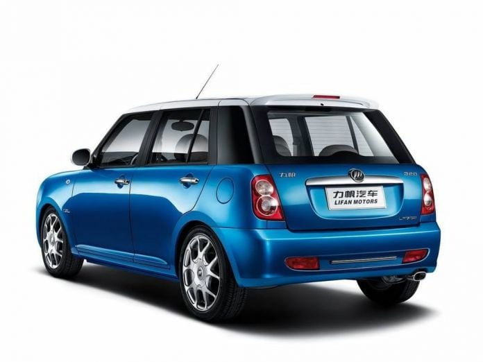 2010 Lifan Smile Hatchback - фотография 2 из 27