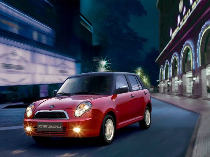 2010 Lifan Smile Hatchback - фотография 24 из 27