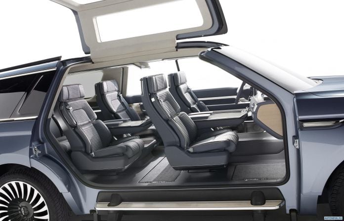 2016 Lincoln Navigator Concept - фотография 10 из 17