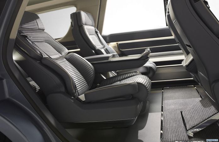2016 Lincoln Navigator Concept - фотография 13 из 17