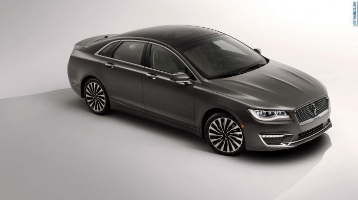 2017 Lincoln MKZ - фотография 4 из 11