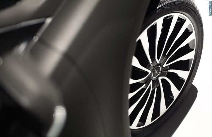 2017 Lincoln MKZ - фотография 7 из 11