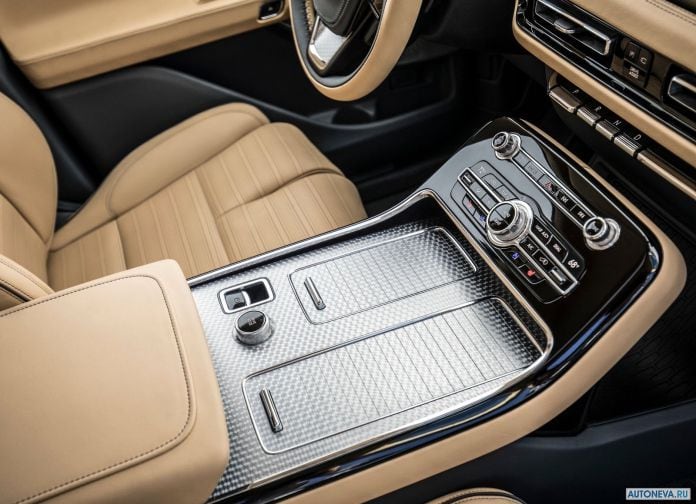 2018 Lincoln Aviator Concept - фотография 18 из 23