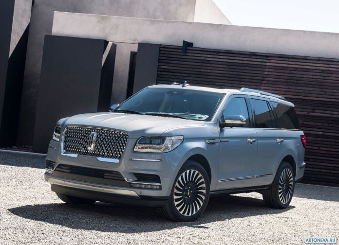 2018 Lincoln Navigator - фотография 1 из 23