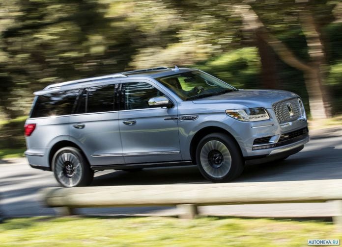 2018 Lincoln Navigator - фотография 5 из 23