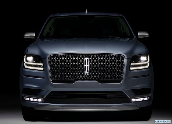 2018 Lincoln Navigator - фотография 9 из 23