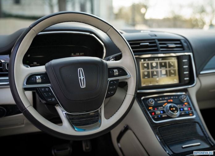 2019 Lincoln 80th Anniversary - фотография 31 из 51