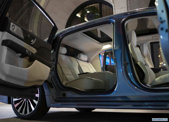 2019 Lincoln 80th Anniversary - фотография 35 из 51