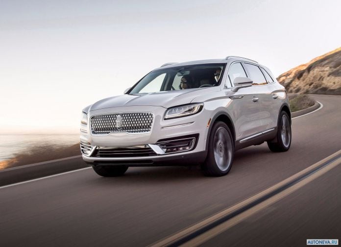 2019 Lincoln Nautilus - фотография 16 из 48