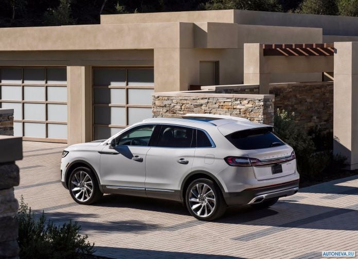 2019 Lincoln Nautilus - фотография 20 из 48