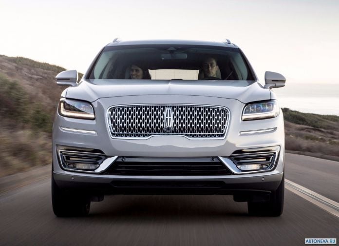 2019 Lincoln Nautilus - фотография 32 из 48