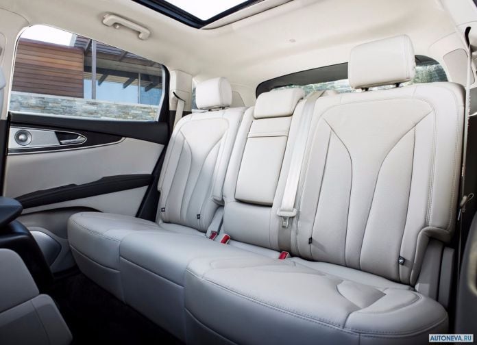 2019 Lincoln Nautilus - фотография 38 из 48