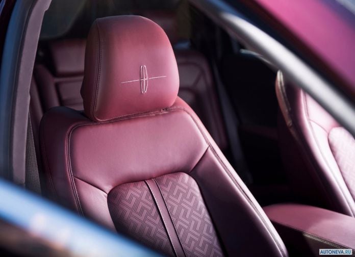 2019 Lincoln Nautilus - фотография 39 из 48