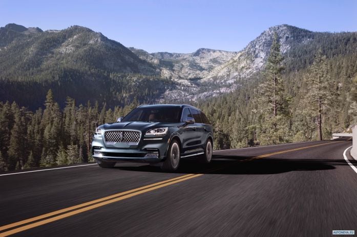 2020 Lincoln Aviator Black Label - фотография 2 из 22
