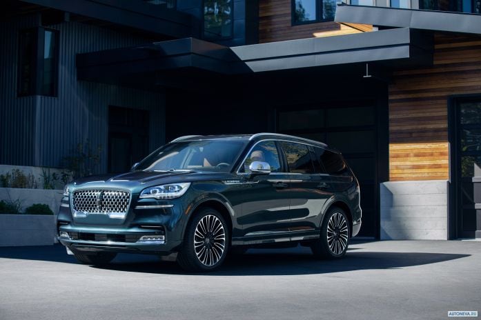 2020 Lincoln Aviator Black Label - фотография 5 из 22
